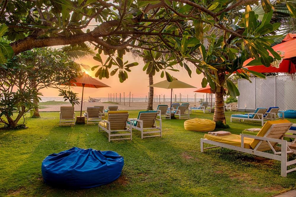 Hotel J Negombo Exteriér fotografie