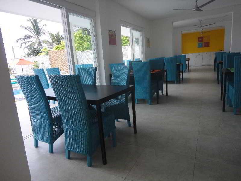 Hotel J Negombo Exteriér fotografie